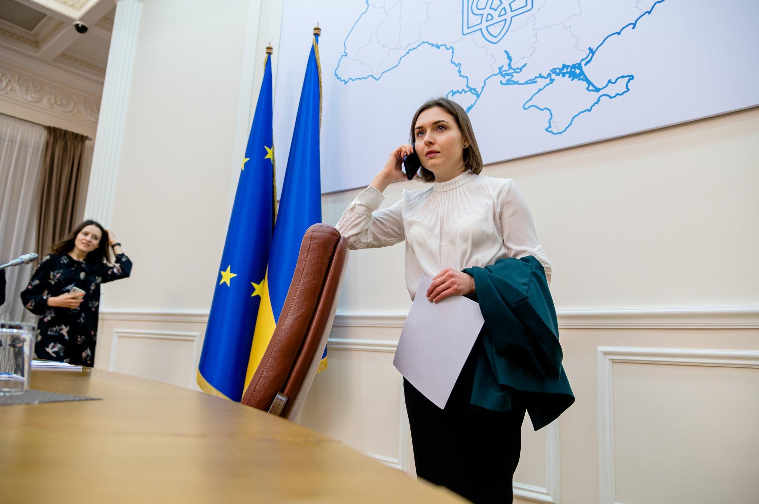 Новосад сказала, какая зарплата должна быть у учителей Новосад сказала, какая зарплата должна быть у учителей