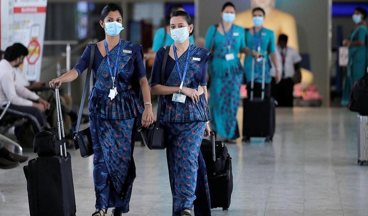 Более 100 украинцев застряли на Шри-Ланке: видео и детали Более 100 украинцев застряли на Шри-Ланке: видео и детали