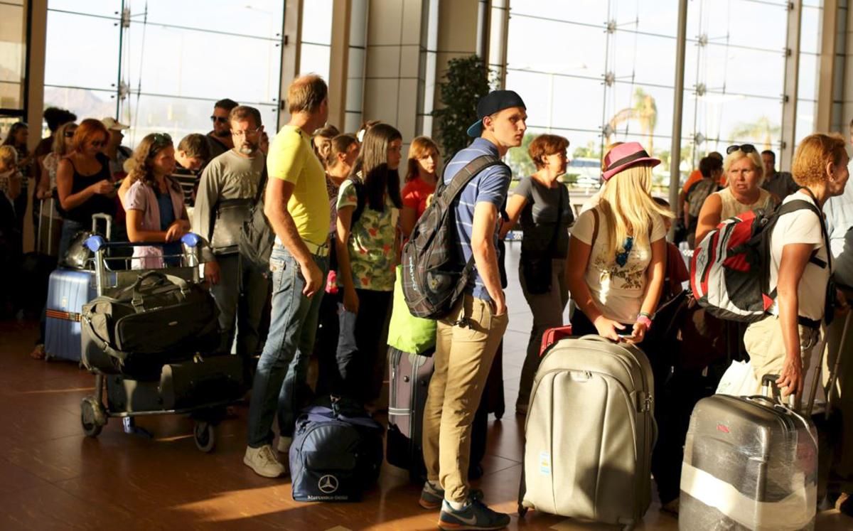 За кордоном застрягли 14 220 українських туристів, які купили тури в Join UP! За кордоном застрягли 14 220 українських туристів, які купили тури в Join UP!