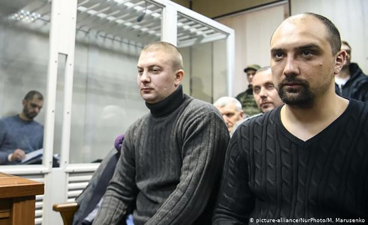 Экс-беркутовцы сами пришли на суд по делу Майдана, но заседание перенесли из-за карантина
