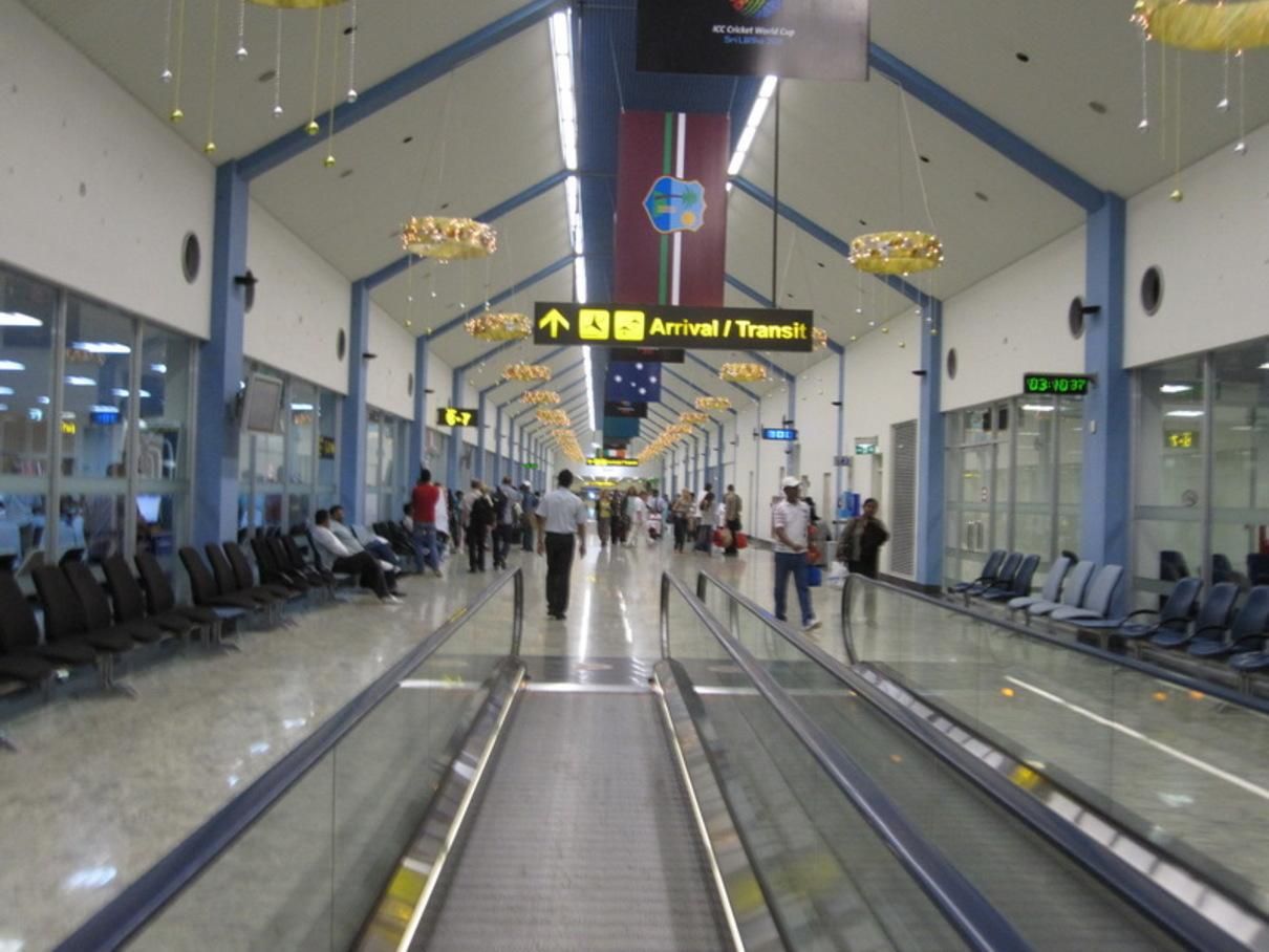 Від перевізників вимагають повернути українців, які застрягли на Шрі-Ланці Від перевізників вимагають повернути українців, які застрягли на Шрі-Ланці