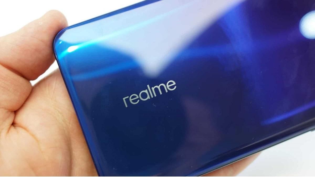 Realme 6i – бюджетный смартфон с геймерскими характеристиками