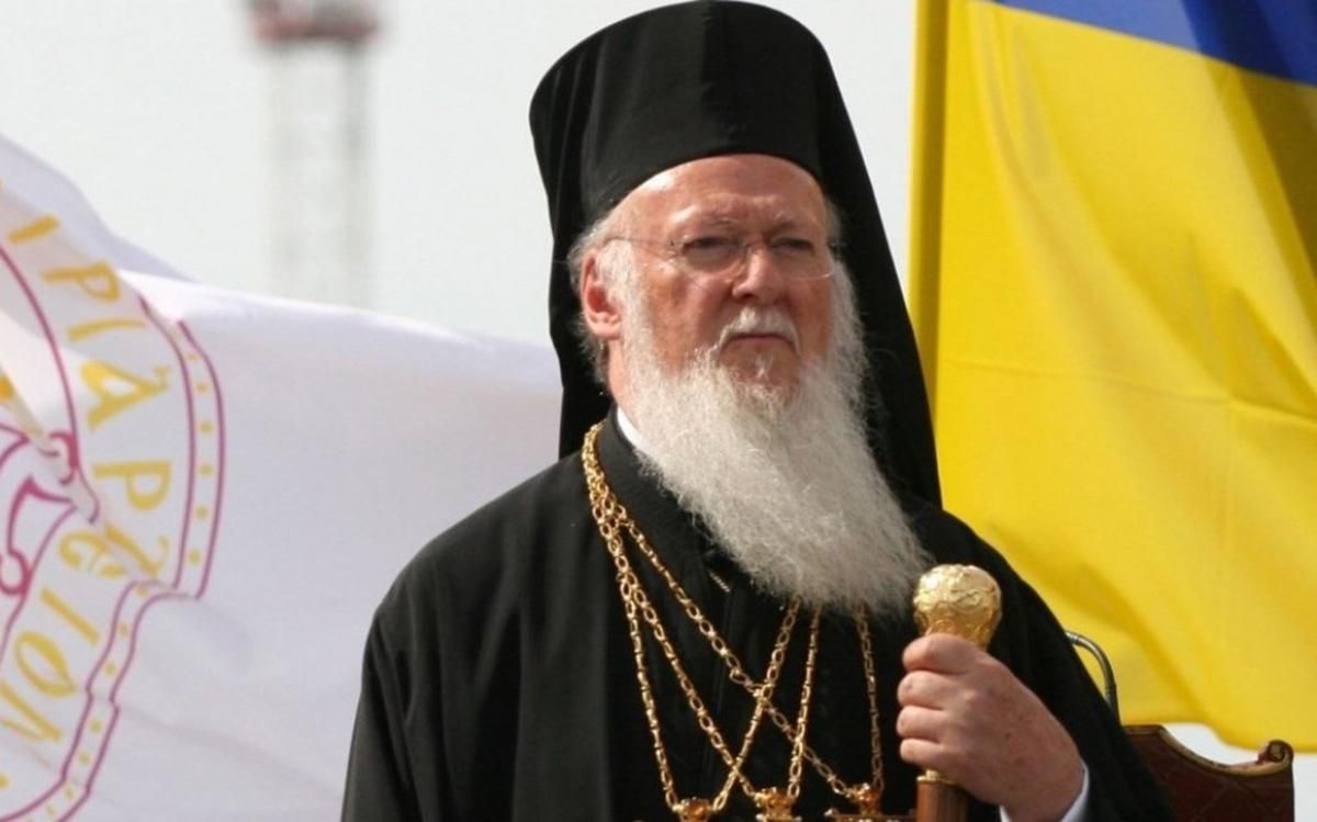 Вселенський патріарх Варфоломій наказав припинити всі церковні служби Вселенський патріарх Варфоломій наказав припинити всі церковні служби