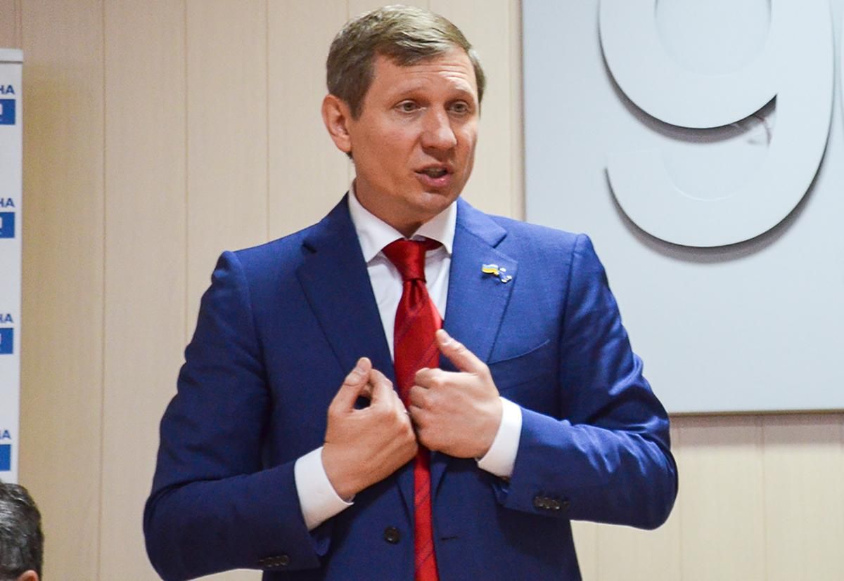 Заражений коронавірусом нардеп Шахов розповів про нові симптоми: відео Заражений коронавірусом нардеп Шахов розповів про нові симптоми: відео