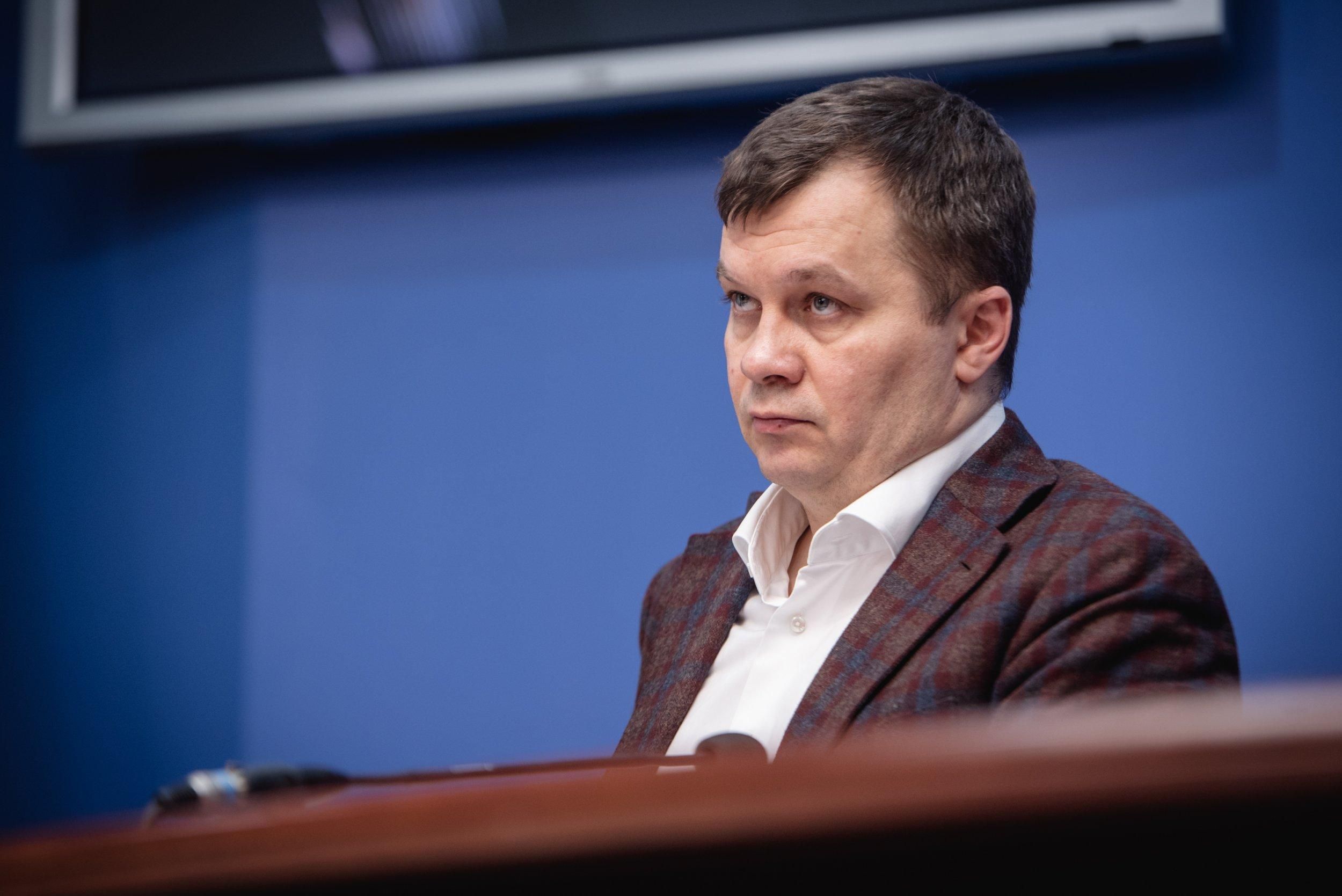 Пів мільйона українців можуть втратити роботу через коронавірус, – Милованов Пів мільйона українців можуть втратити роботу через коронавірус, – Милованов