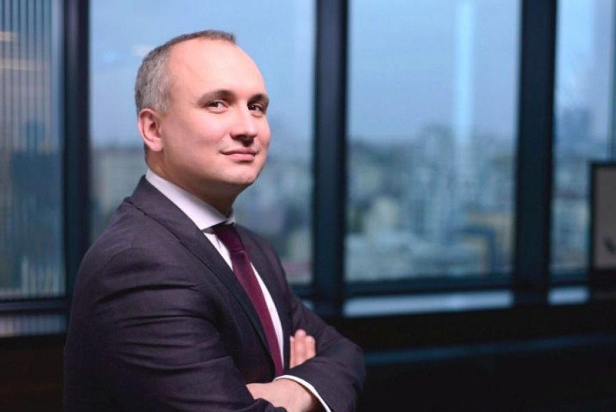 Високопосадовець "Нафтогазу" Андрій Фаворов міг захворіти на коронавірус: що відомо Високопосадовець "Нафтогазу" Андрій Фаворов міг захворіти на коронавірус: що відомо