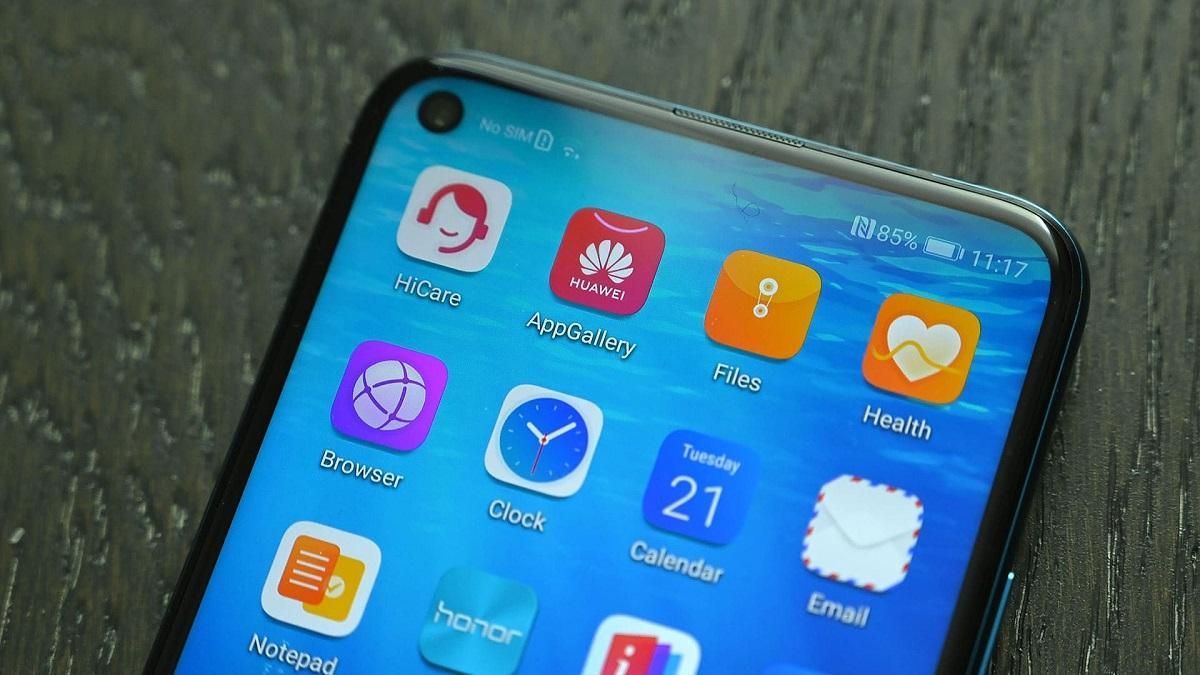 Huawei представила сервис для установки WhatsApp, Instagram и других запрещенных приложений