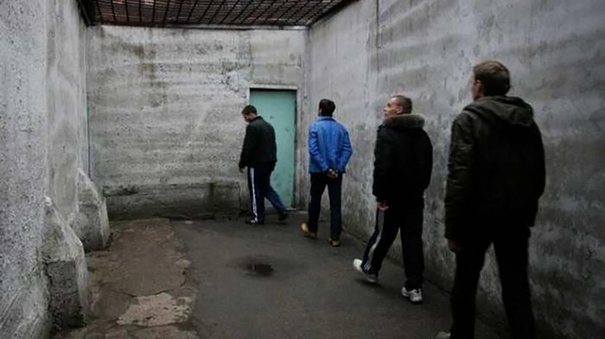 Паники нет: какие правила действуют в СИЗО и тюрьмах во время карантина Паники нет: какие правила действуют в СИЗО и тюрьмах во время карантина