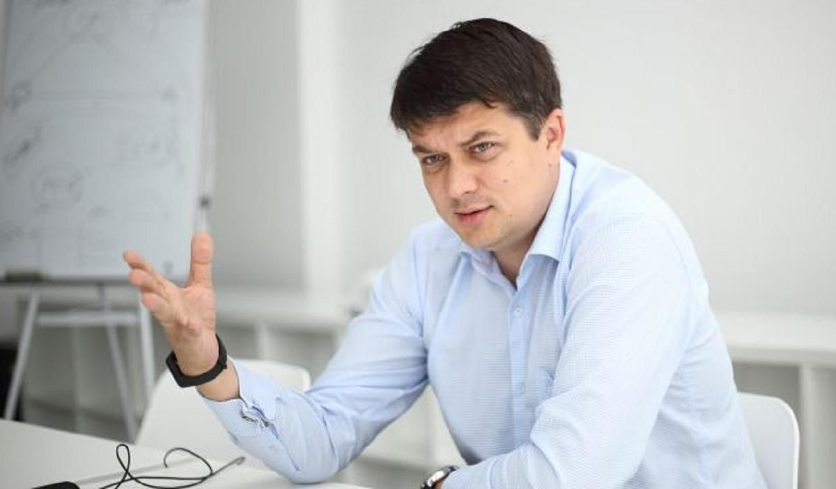 Разумков заявив, що Рада не припинить роботу після зараження Шахова коронавірусом Разумков заявив, що Рада не припинить роботу після зараження Шахова коронавірусом