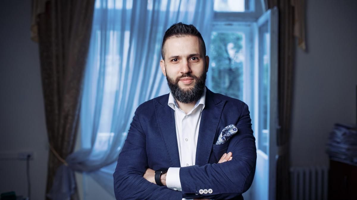 Новая таможня: что сделал Нефедов и есть ли за что его увольнять Новая таможня: что сделал Нефедов и есть ли за что его увольнять