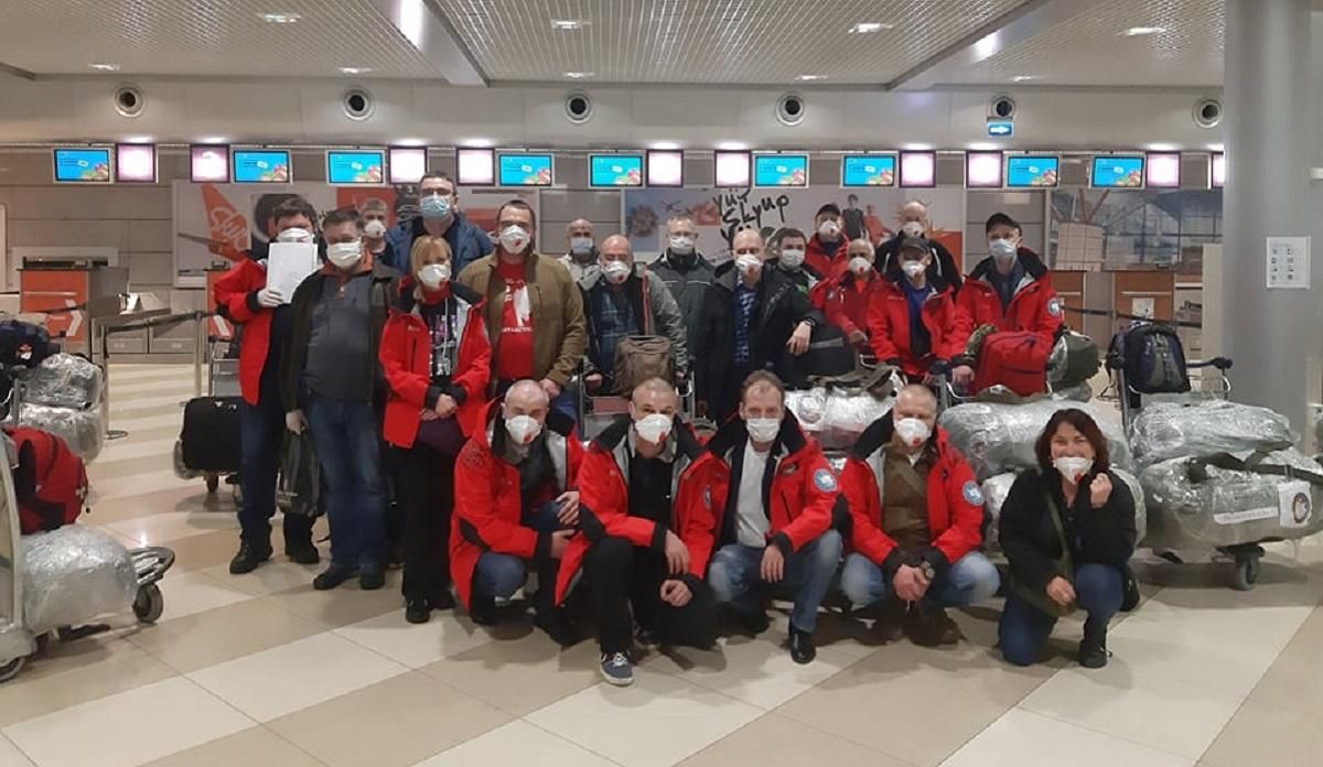 Через коронавірус українські полярники не змогли дістатися до станції Через коронавірус українські полярники не змогли дістатися до станції