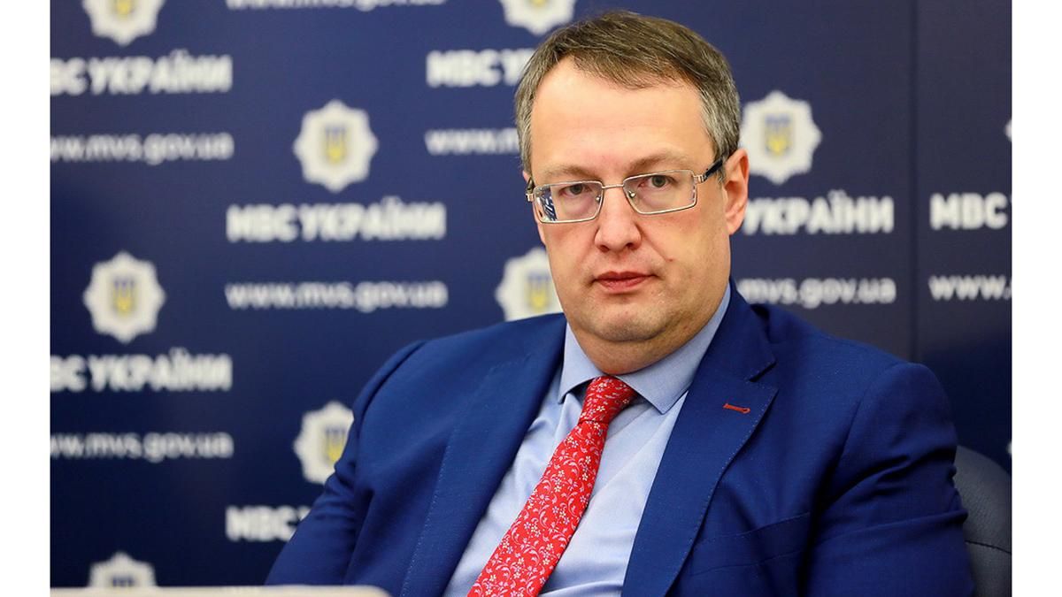 Контроль карантину в Україні за допомогою мобільних операторів: подробиці Контроль карантину в Україні за допомогою мобільних операторів: подробиці