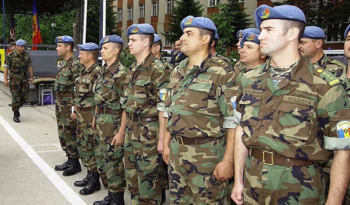 У Молдові армія контролюватиме дотримання карантину У Молдові армія контролюватиме дотримання карантину