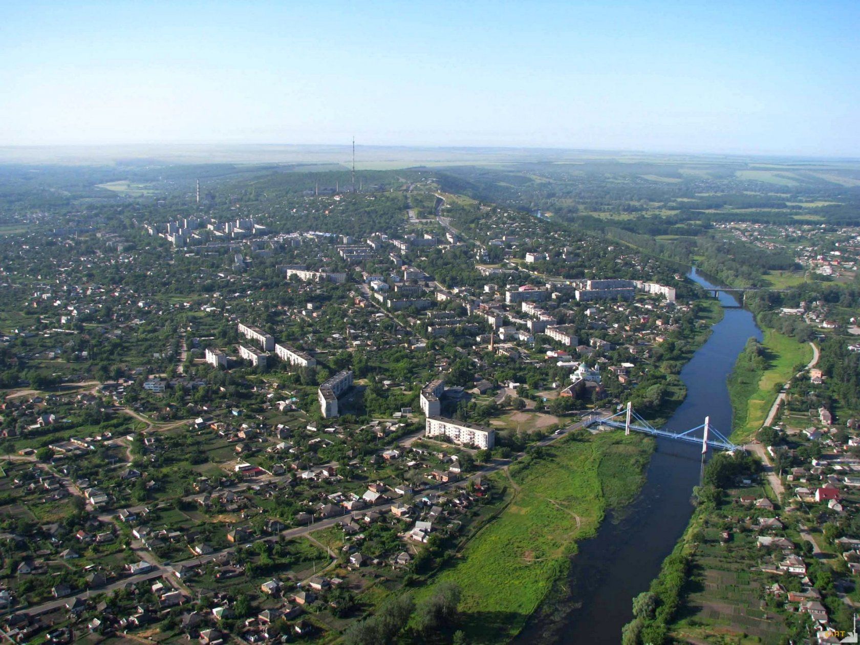 На Харківщині вчителі та вихователі патрулюють вулиці міста: причина На Харківщині вчителі та вихователі патрулюють вулиці міста: причина