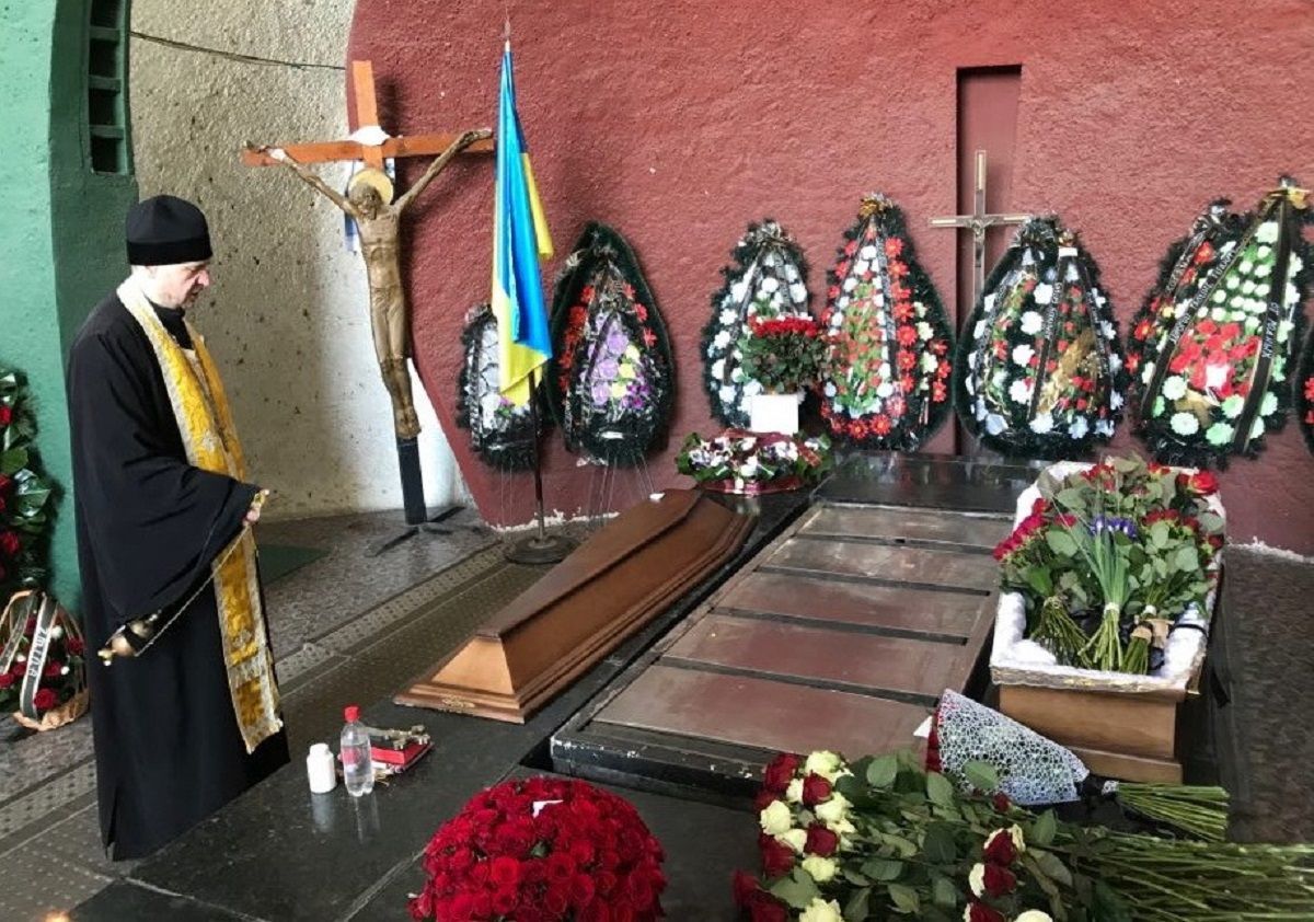 У Києві попрощалися із відомою соціологинею Іриною Бекешкіною: фото У Києві попрощалися із відомою соціологинею Іриною Бекешкіною: фото