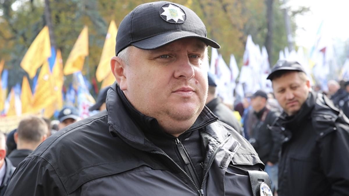 Крищенко підтримує введення комендантської години у Києві Крищенко підтримує введення комендантської години у Києві