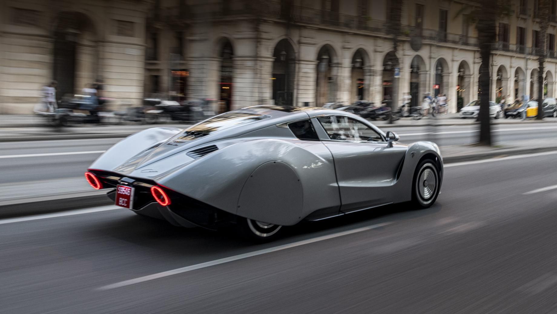 Гиперкар с привкусом 30-х: Hispano Suiza возродила легендарное авто из прошлого Гиперкар с привкусом 30-х: Hispano Suiza возродила легендарное авто из прошлого