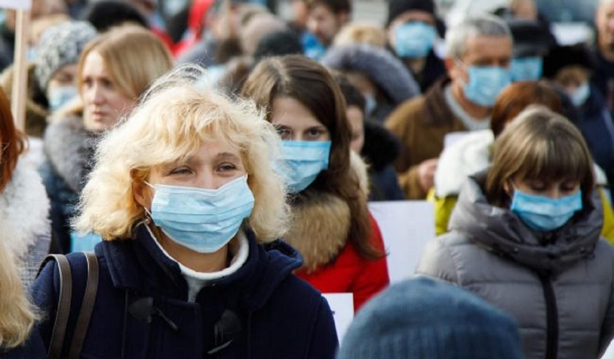 Експрес-тести на коронавірус "обманули" двох одеситів: хворих відпустили додому Експрес-тести на коронавірус "обманули" двох одеситів: хворих відпустили додому