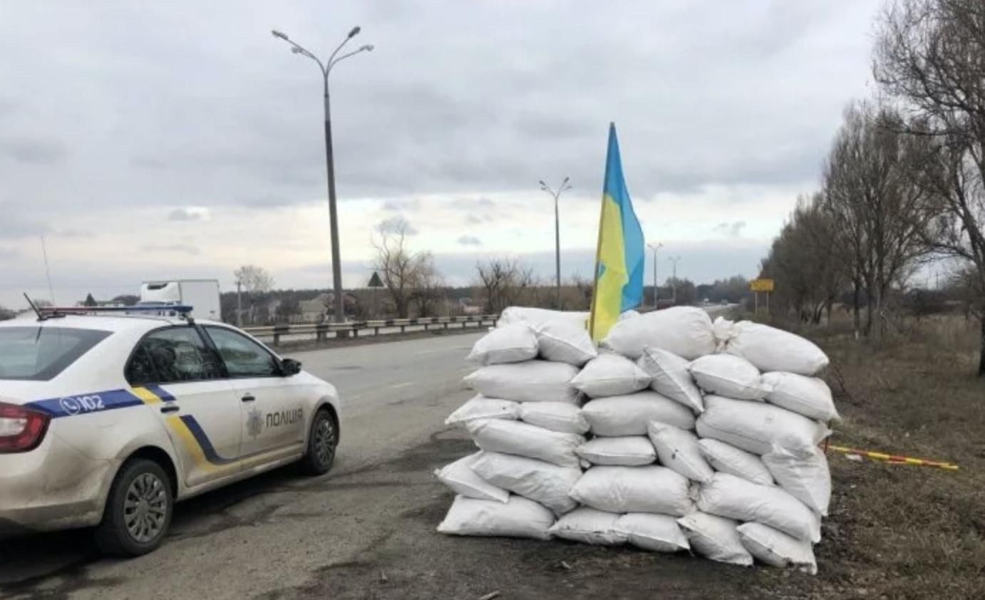 Навколо Полтави поставлять карантинні блокпости Навколо Полтави поставлять карантинні блокпости