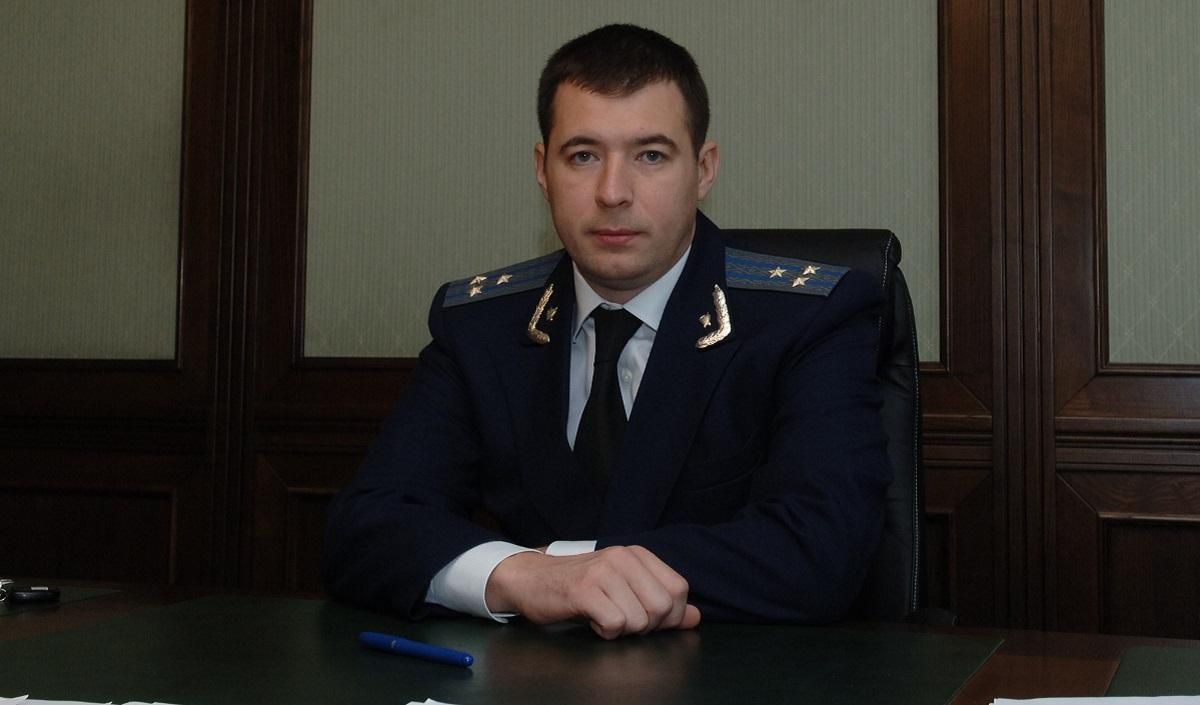 Люстрированный прокурор Юлдашев, которого дважды увольняли, снова хочет вернуться