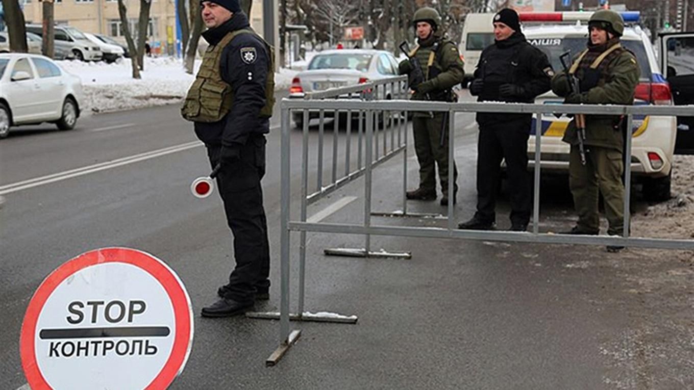 На въездах в Хмельницкий установят блокпосты из-за коронавируса