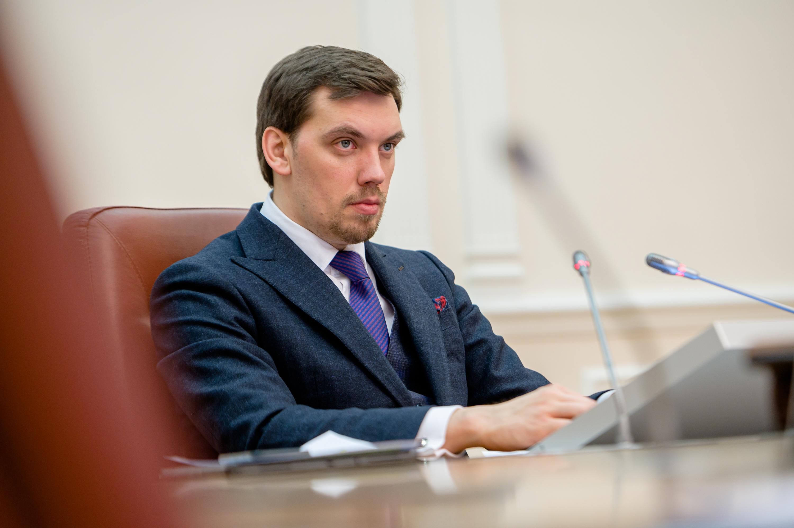 Почему убрали Рябошапку, чего ждать от Зеленского и Ермака в Минске: интервью с Гончаруком