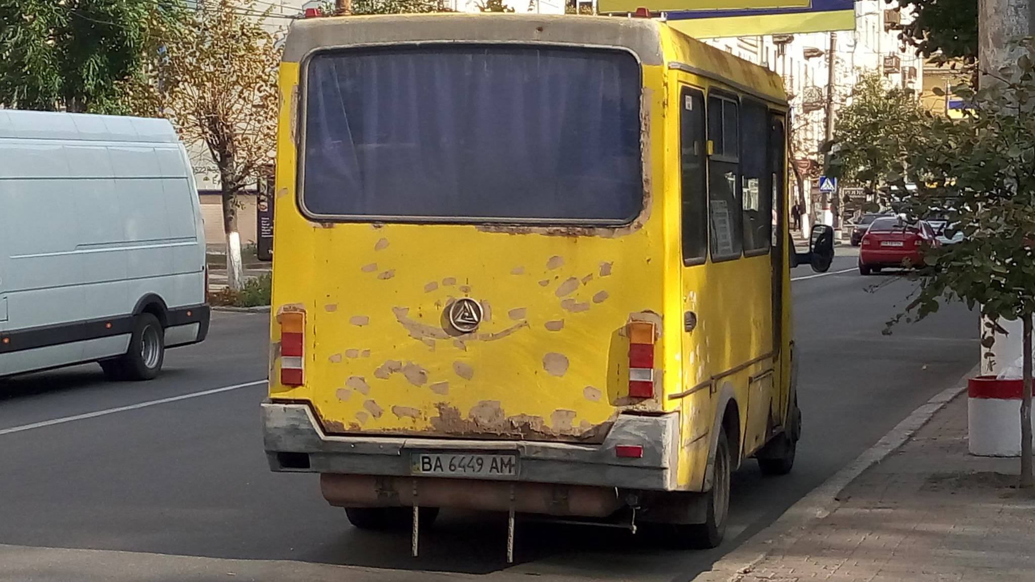 Коронавирусом заболел водитель маршрутки в Кропивницком: 4 маршрута приостанавливают работу