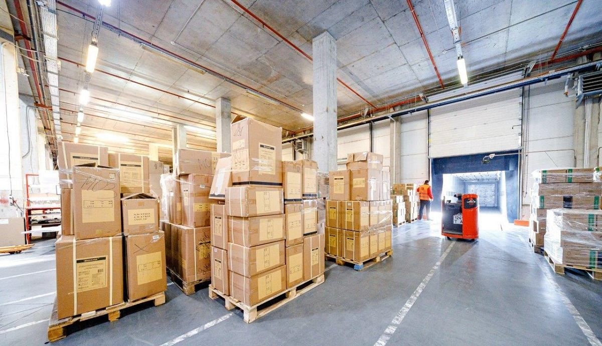 "Нова пошта" за 4 дні безоплатно доставить лікарням 120 тонн медичних товарів