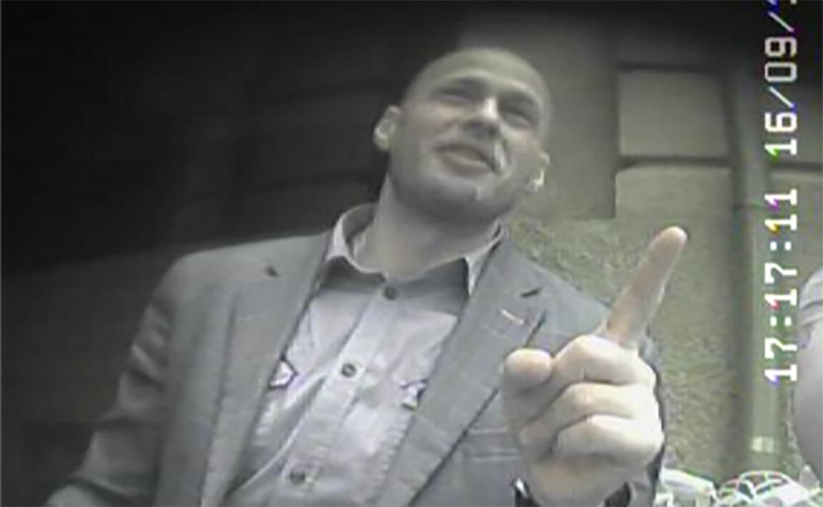 Отправляемся на Банковую: в сети появилось новое видео с якобы братом Ермака Отправляемся на Банковую: в сети появилось новое видео с якобы братом Ермака