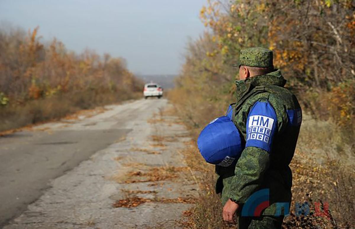 Бойовики обстрілюють ділянки розведення військ на Донбасі, – місія ОБСЄ