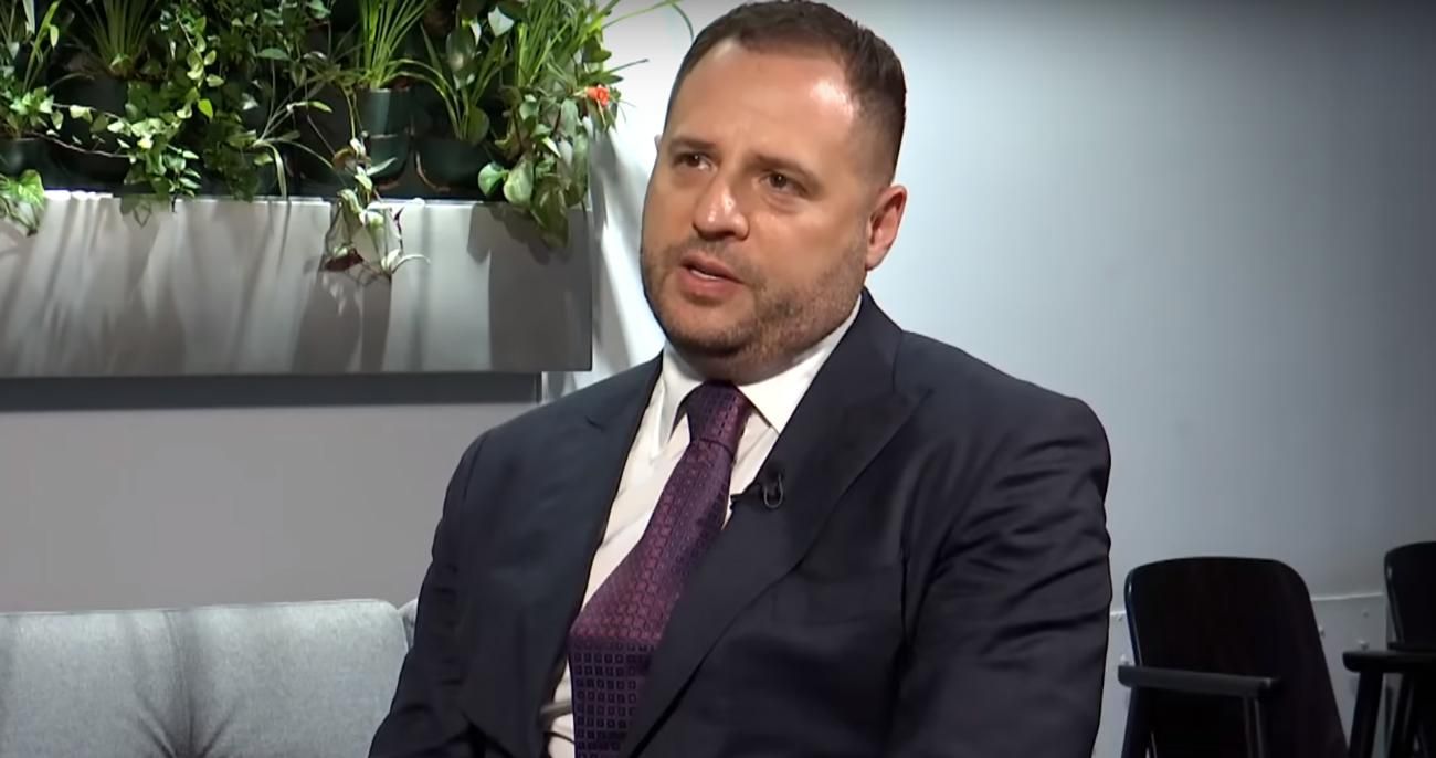 Єрмак може стати ахіллесовою п'ятою Зеленського, – політолог Єрмак може стати ахіллесовою п'ятою Зеленського, – політолог