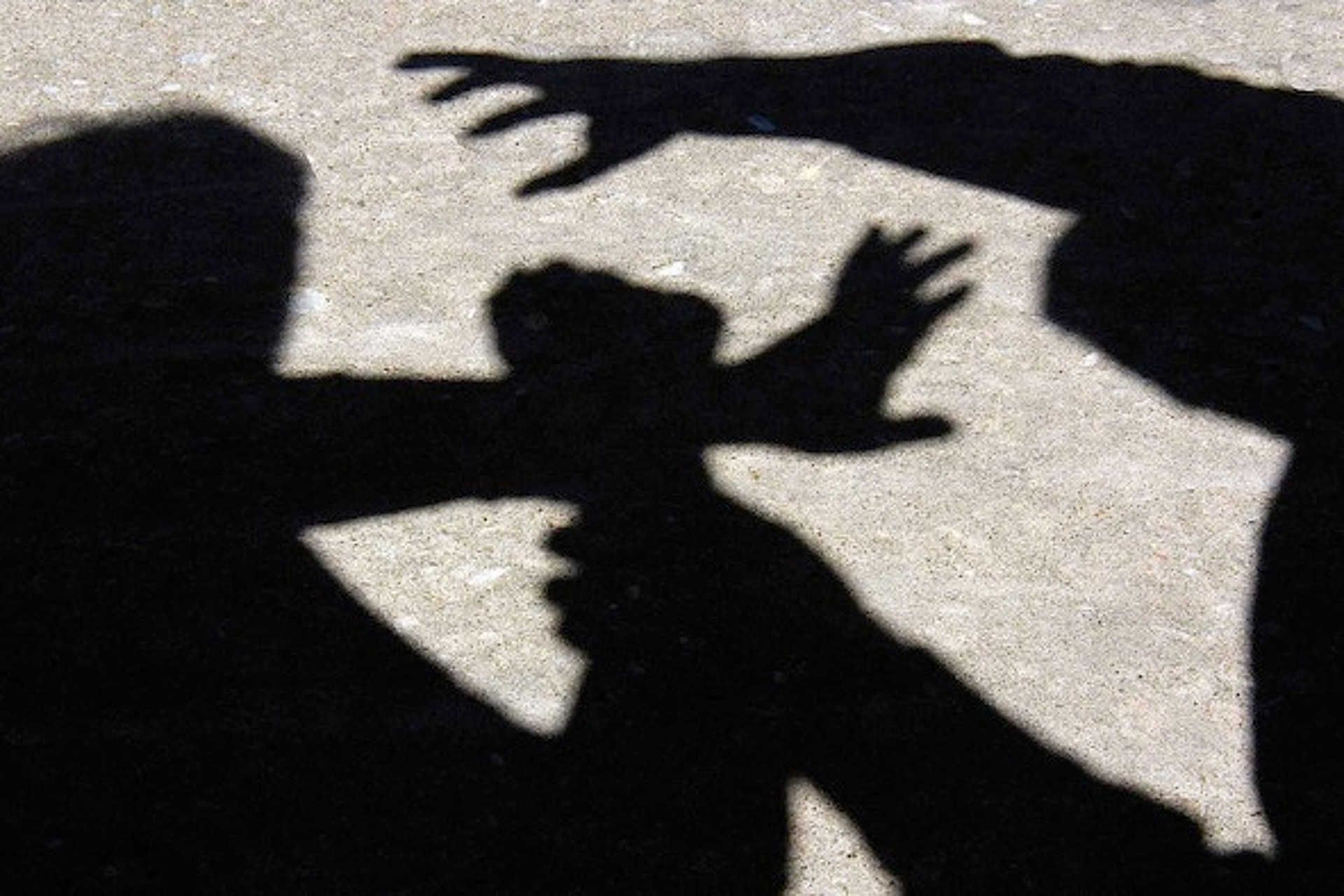 Грабители под видом полиции напали на семью предпринимателей Грабители под видом полиции напали на семью предпринимателей