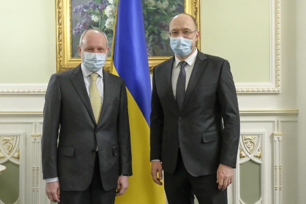 Шмыгаль встретился с послом ЕС: как Украина вместе с Европой будет бороться с COVID-19