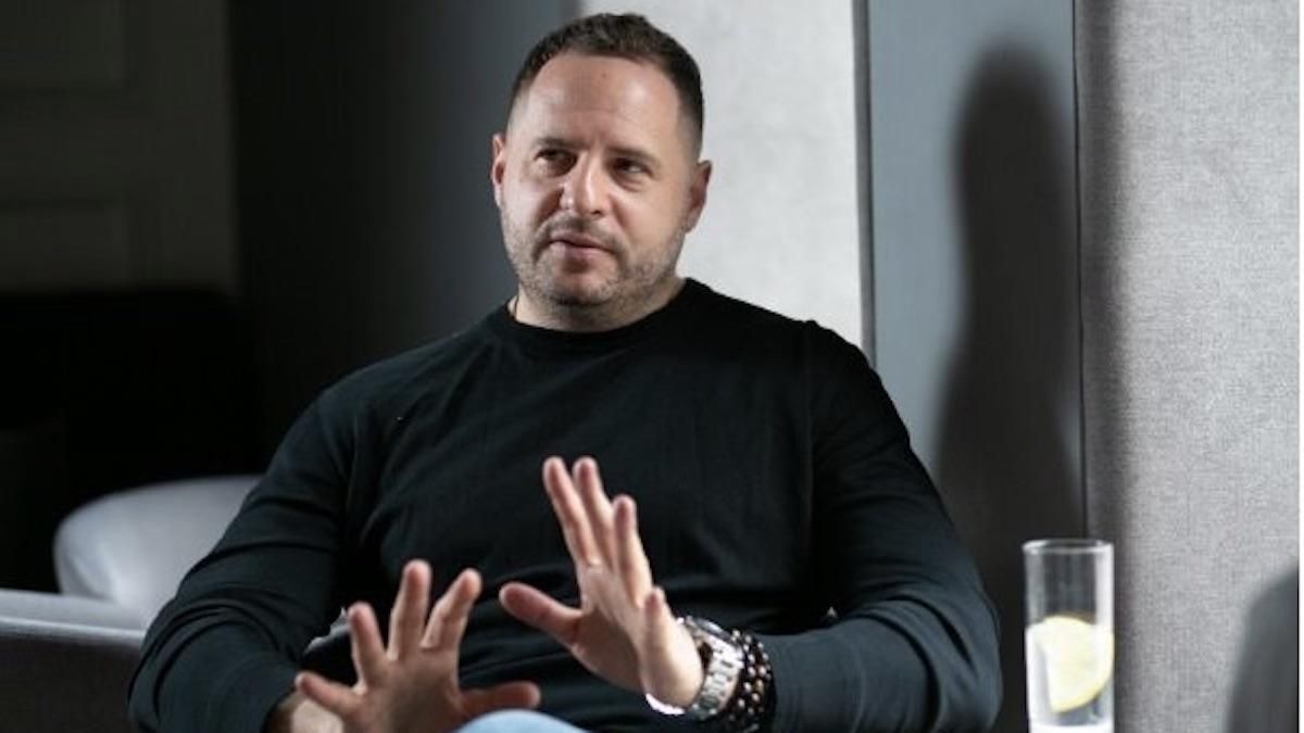 Всеосяжний брат з "плівок Єрмака": хто та на які посади проводив співбесіди Всеосяжний брат з "плівок Єрмака": хто та на які посади проводив співбесіди