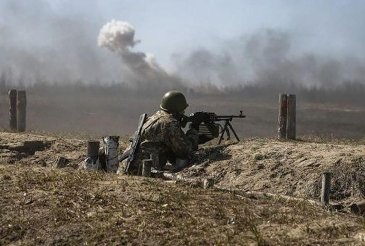 Боевики на Донбассе продолжают бить по позициям ВСУ: где было горячее всего