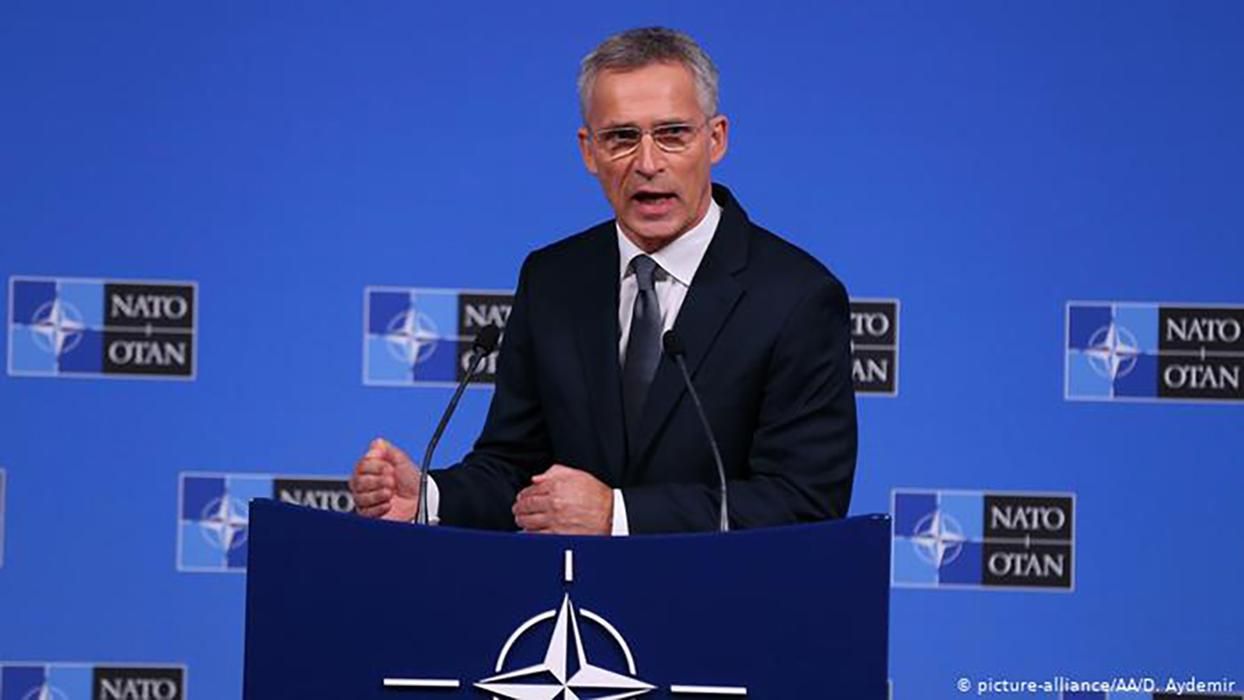 У НАТО закликали Росію припинити обстріли на Донбасі і підтримку бойовиків