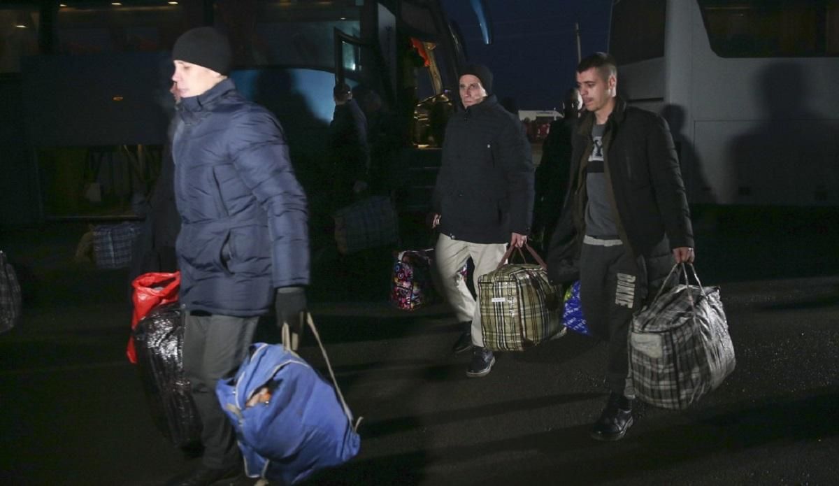 Бойовики запропонували список на обмін полоненими – реакція України Бойовики запропонували список на обмін полоненими – реакція України