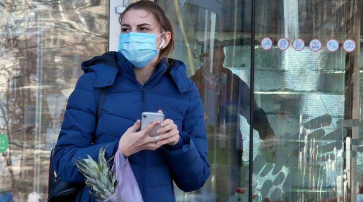 В уряді спростували обов'язок магазинів видавати покупцям маски В уряді спростували обов'язок магазинів видавати покупцям маски