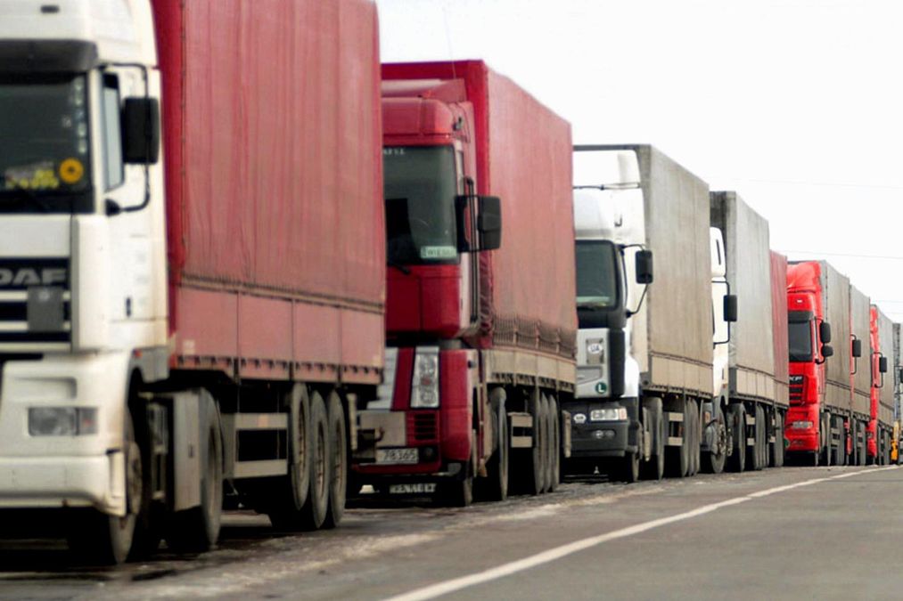 Турция разрешила пересечь границу 50 украинским фурам, которые были заблокированы
