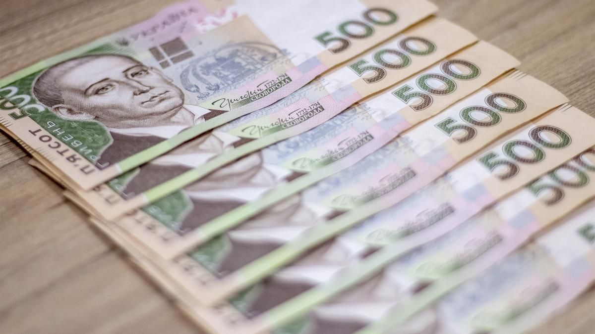 Криза в Україні 2020 – як заробити гроші на падінні гривні