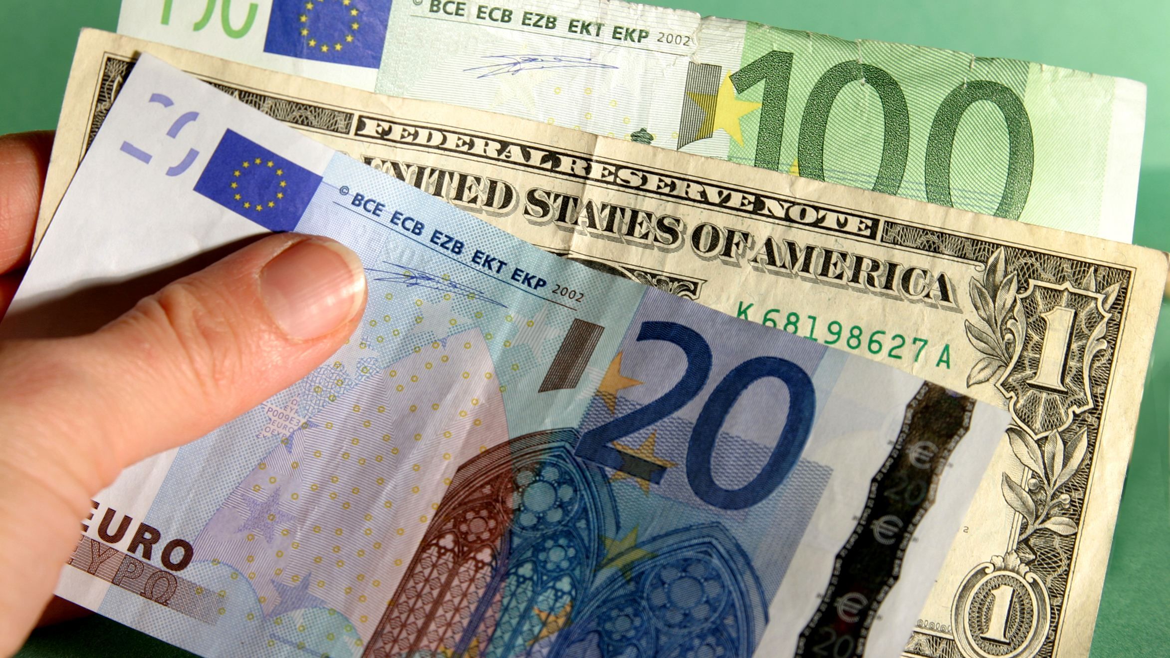 Курс доллара, евро – курс валют НБУ на 7 апреля 2020