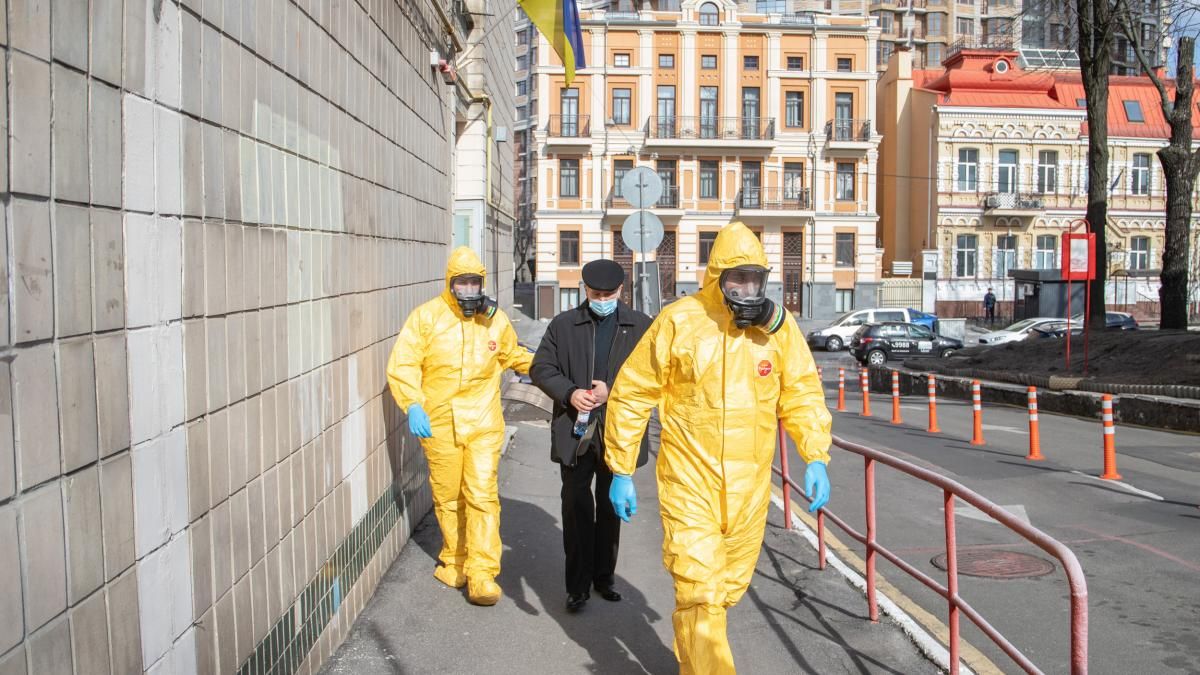 Часть мероприятий ограничивает права и свободы граждан, – эксперт о карантине в Украине Часть мероприятий ограничивает права и свободы граждан, – эксперт о карантине в Украине