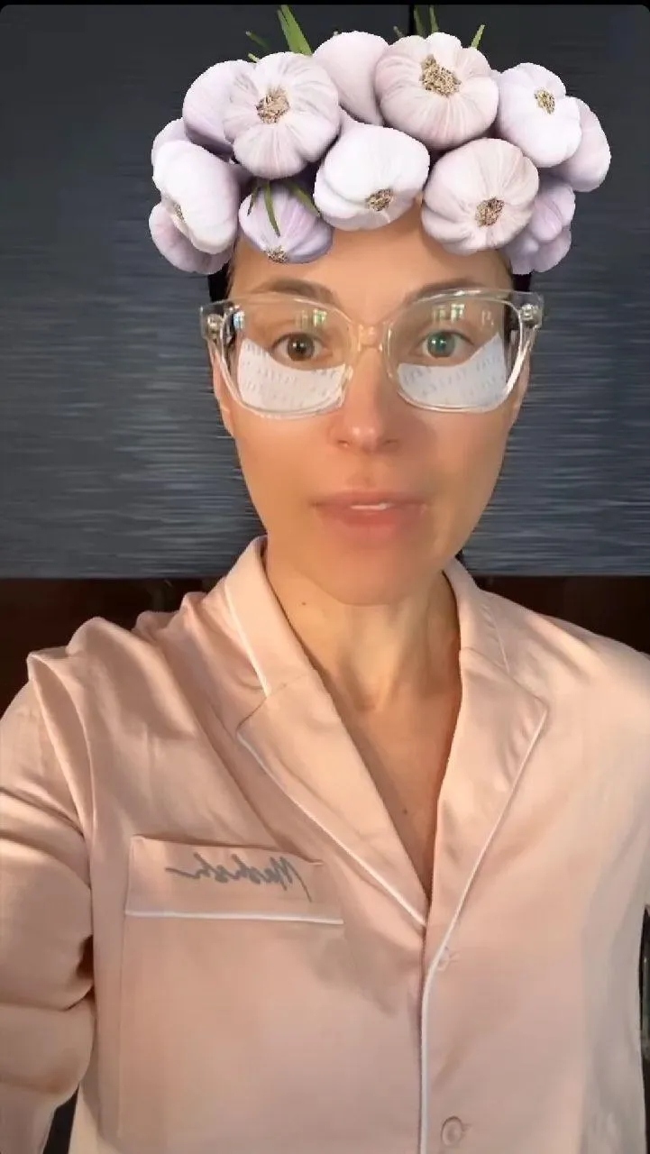 Маша Єфросиніна Маша Єфросиніна