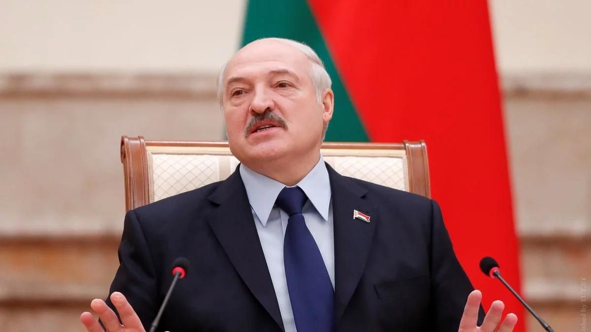 Иск против Лукашенко: мужчина написал заявление на президента после смерти матери от COVID-19