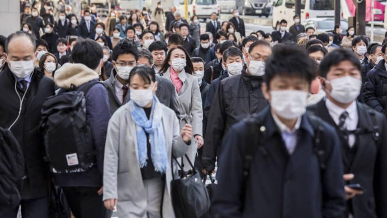 На части территории Японии из-за коронавируса объявили чрезвычайную ситуацию