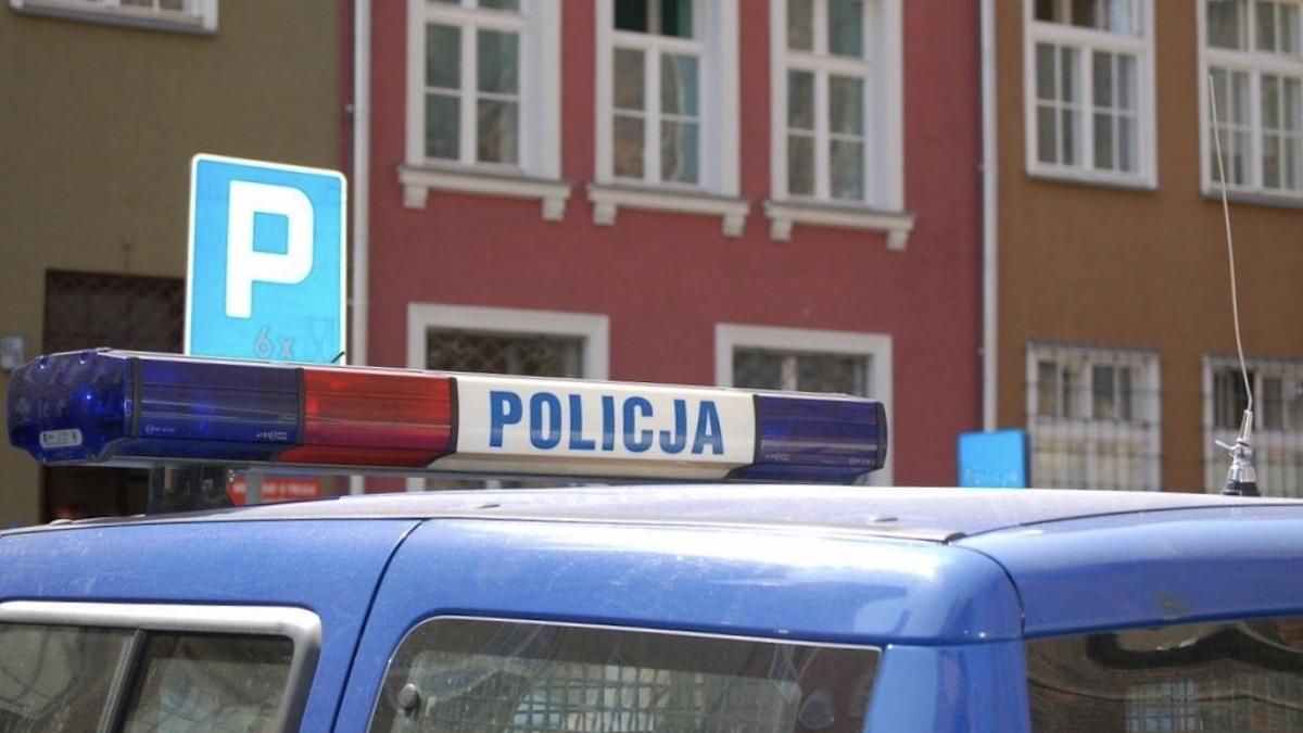 В Польше группа полицейских устроили барбекю во время эпидемии: их накажут