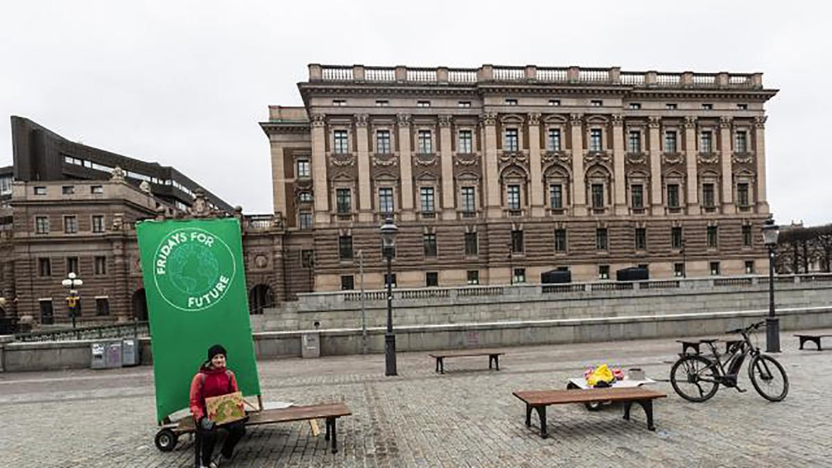 Продовжують ходити у ресторани, – українка розповіла про ставлення до карантину в Швеції Продовжують ходити у ресторани, – українка розповіла про ставлення до карантину в Швеції