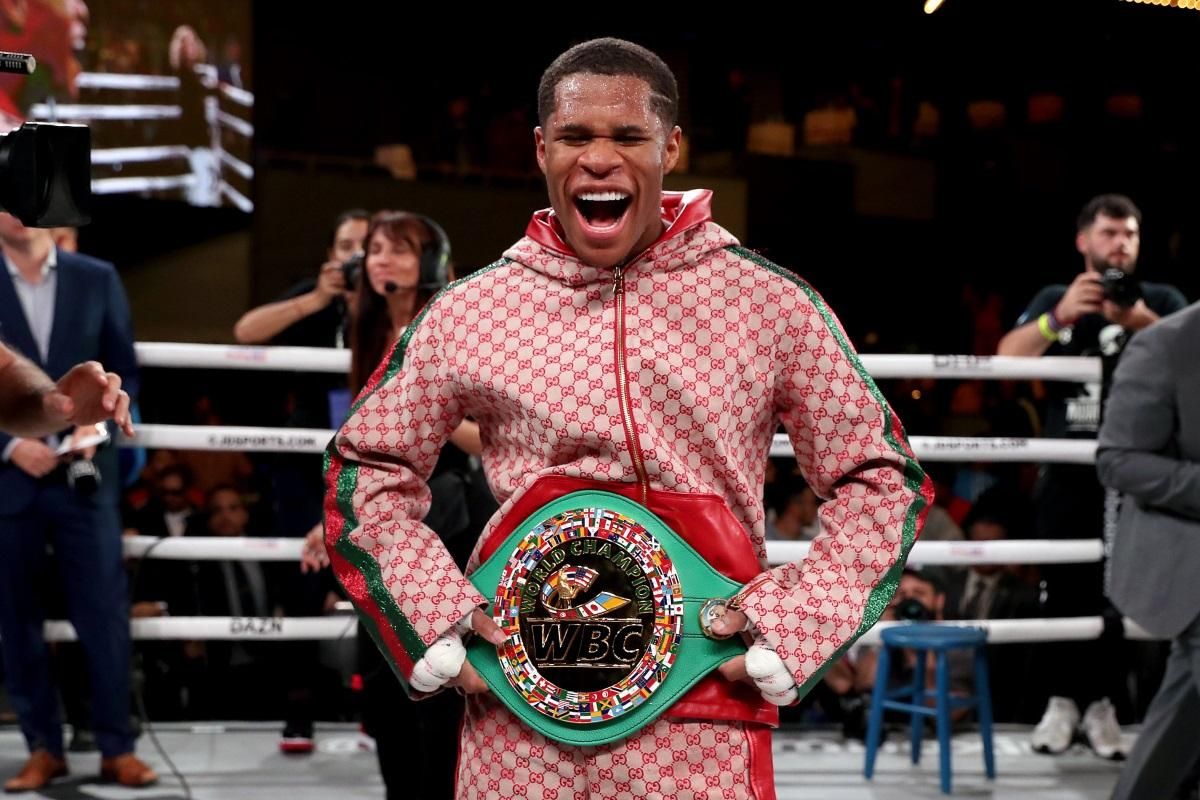Официально: американец Хейни восстановлен в статусе чемпиона WBC в весе украинца Ломаченко