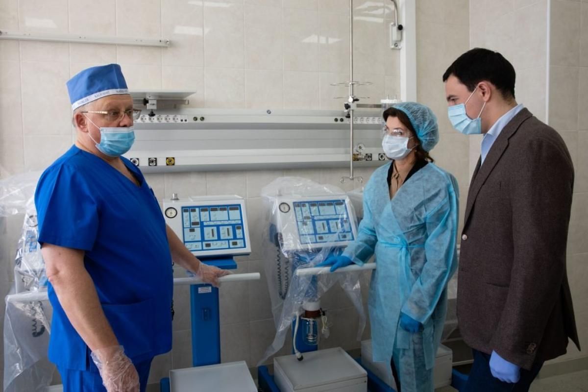 Кличко объяснил, почему не заказывают украинские аппараты искусственной вентиляции легких Кличко объяснил, почему не заказывают украинские аппараты искусственной вентиляции легких