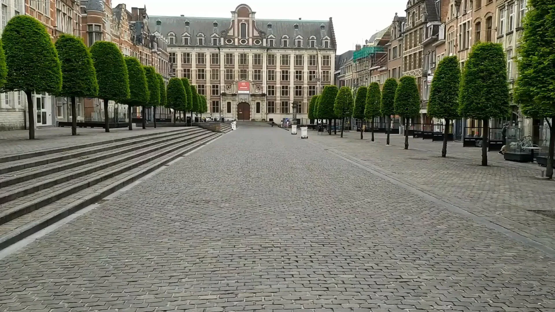 Площа Лувена Площа Лувена